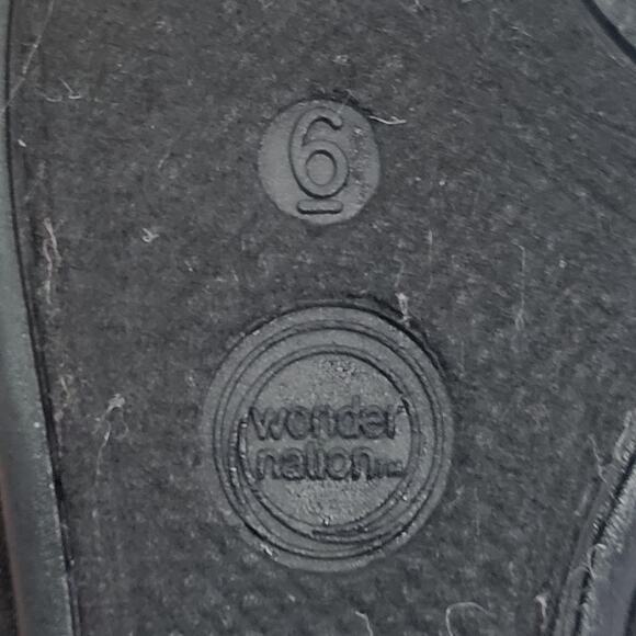 Wonder Nation Girl's Baby Boots Size 6 - Picture 3 of 5